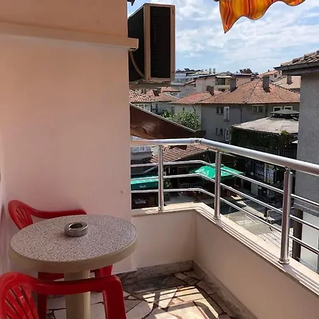 семейна къща “вълчеви” Guest house Kiten (Burgas)