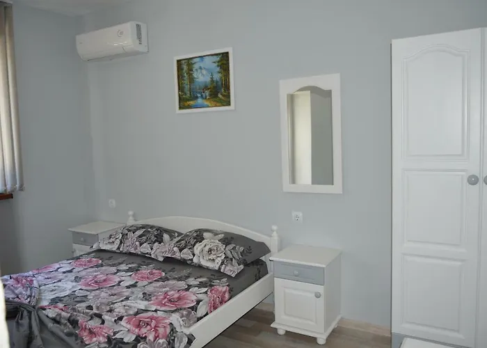 בית הארחה семейна къща “вълчеви” קיטן